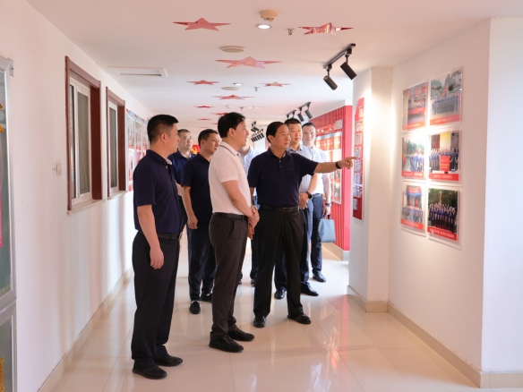 濟寧市保安服務(wù)有限公司到集團公司考察交流419.png